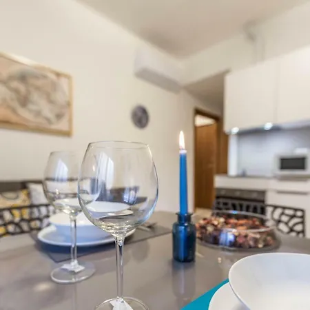 Appartamento Palazzo Marconi *